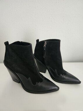 Sam Edelman Ilah Black Point Toe Western Bootie size 7 1/2